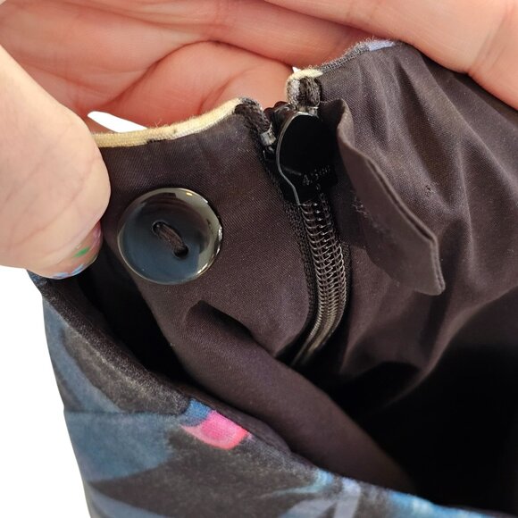 RW & CO Blue Floral Pencil Skirt Sz 6 - Picture 3 of 6